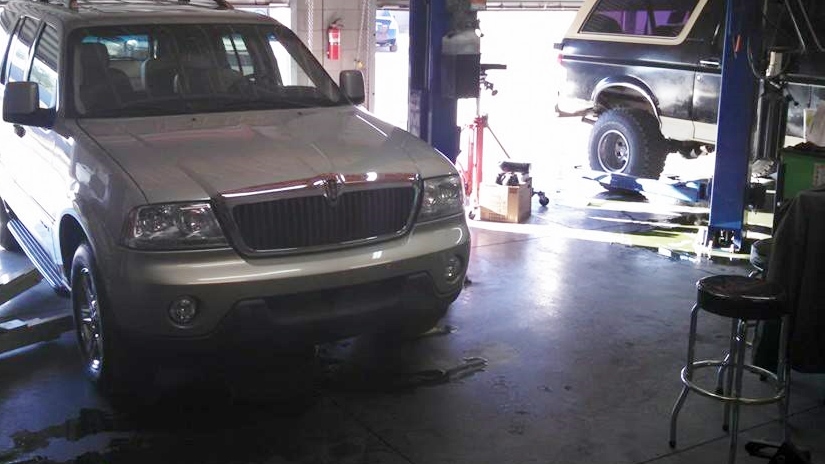 Laveen Auto Works has a three-bay garage to ensure rapid and complete service.